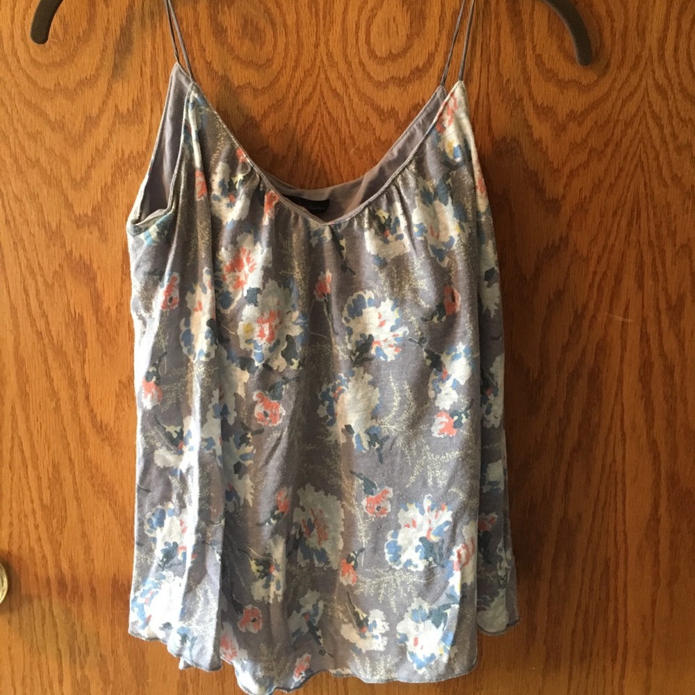 Gray floral tank